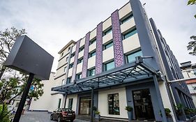 Lilac Hotel Guruvayur